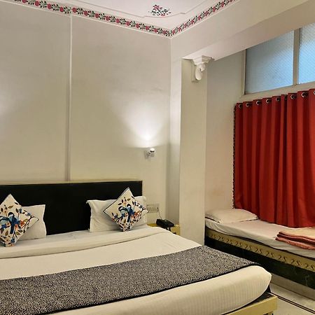 Hotel The Tiger Удайпур Экстерьер фото