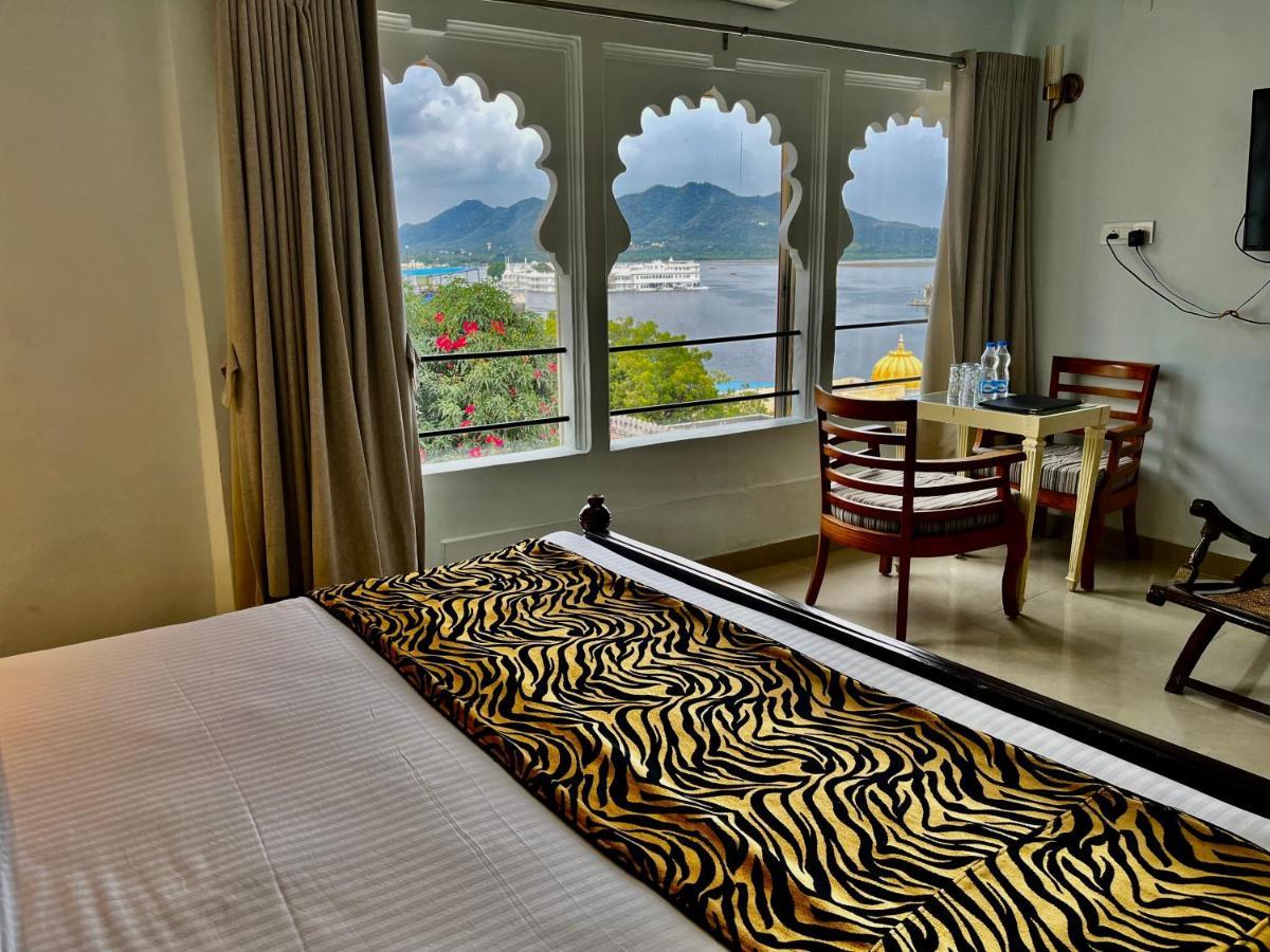 Hotel The Tiger Удайпур Экстерьер фото